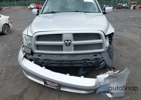 2010 Dodge Ram 1500 Slt/Sport/Trx z USA, uszkodzony, nr VIN 1D7RV1GT4AS239058